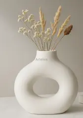 Dekoratif Halka Vazo – İskandinav Tasarım