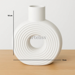 Çizgili Halka Vazo Minimalist İskandinav Tasarım