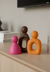 Dekoratif Renkli Soyut Üçlü Aile Figürü Biblo