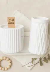 ''İyi ki Varsın'' Ahşap Fitilli Kokulu Mum Seti