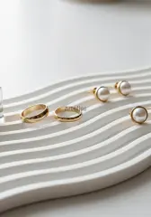 Dekoratif Modern Dalgalı Beyaz Sunum Tepsisi