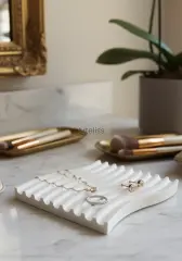 Modern Dalgalı Kare Dekoratif Sunum Tepsisi