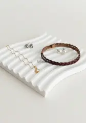 Modern Dalgalı Kare Dekoratif Sunum Tepsisi