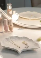 Modern Ginkgo Yaprağı Obje Sunum Tabağı