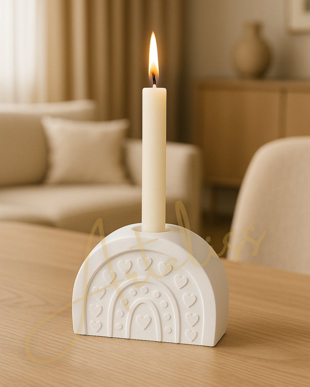 Romantik Kalp Desenli Minimal Şamdan