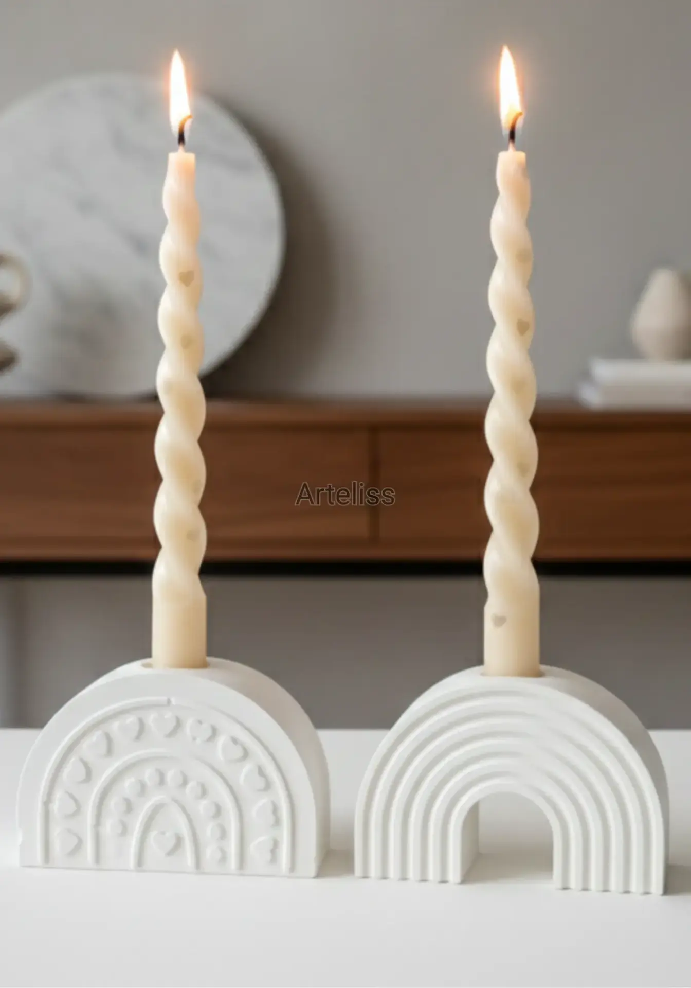 Kalp ve Gökkuşağı Desenli İkili Romantik Şamdan